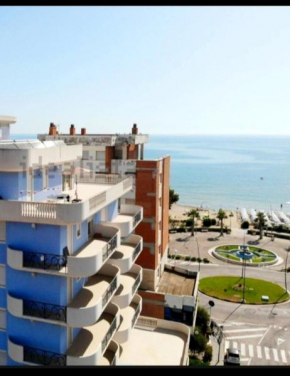 RICCIO BLU pochi passi dal mare Alba Adriatica